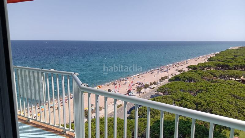 Foto 35acad05-ac06-4269-8813-4f28061a47c6. Piso vista al mar en primera línea en Els Pins Blanes