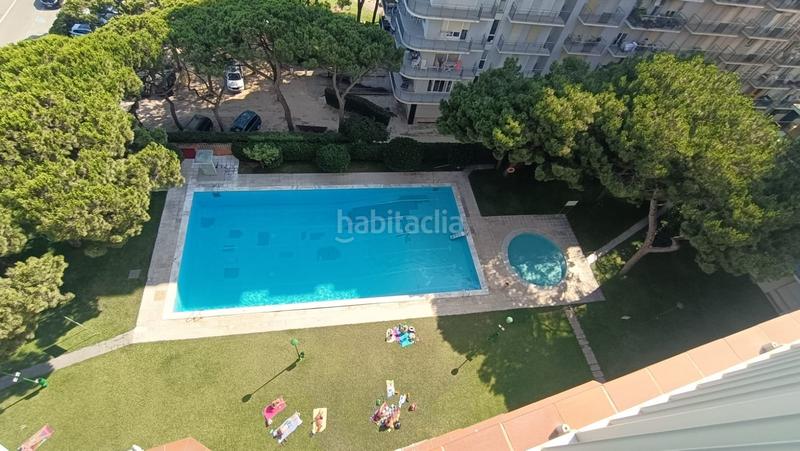 Foto e2aa8384-e975-4add-8817-ef1e9c81c910. Piso vista al mar en primera línea en Els Pins Blanes