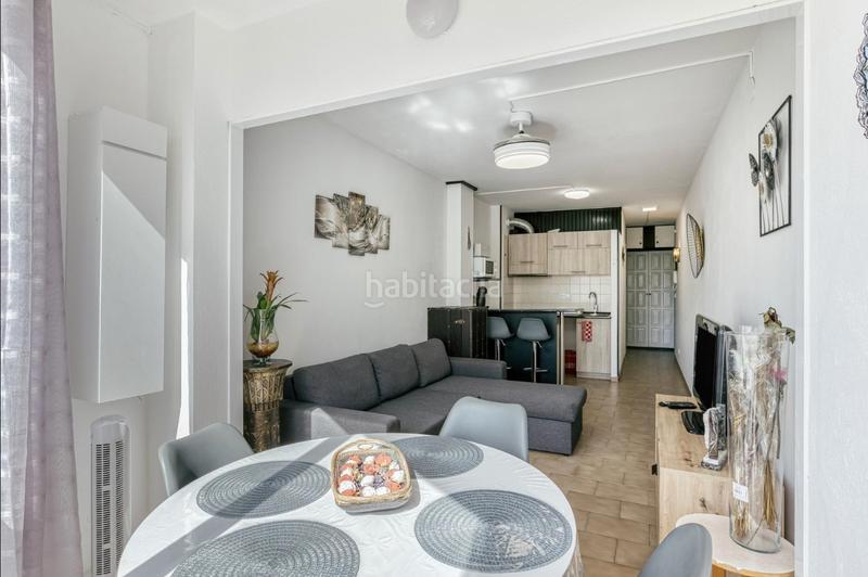 Foto d5610f18-4fbc-4cf2-8046-bcbe0a235c84. Apartamento  con licencia turística en Empuriabrava