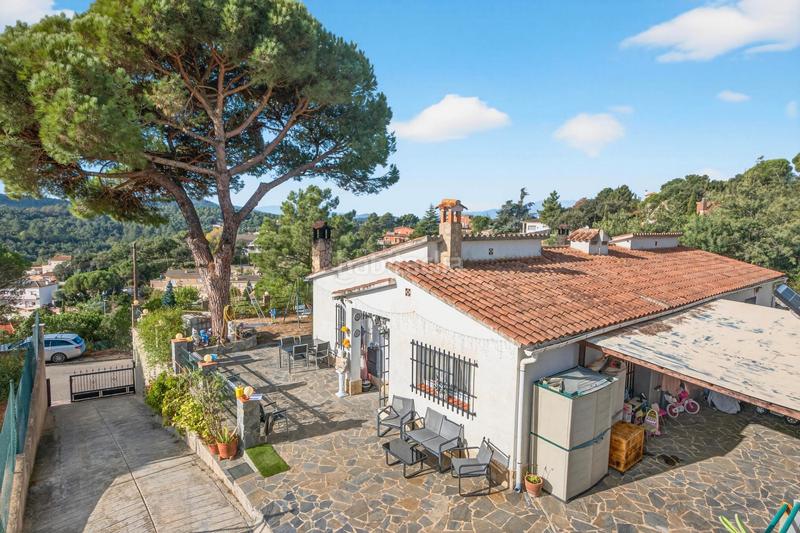 Foto cfe7a2e5-8a87-4b33-9a08-022578ccbc52. Maison avec cheminée parking dans Aiguaviva Parc Vidreres