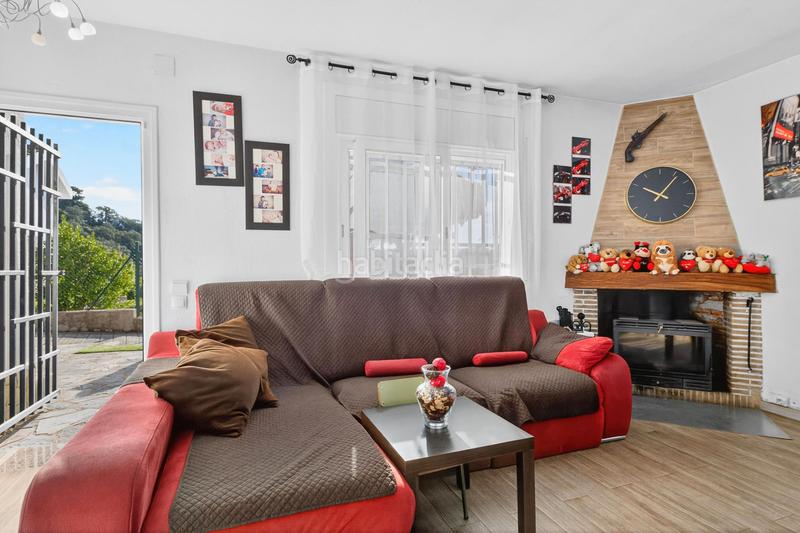 Foto e491436e-e620-4cce-abd3-5a34af6c3db5. Maison avec cheminée parking dans Aiguaviva Parc Vidreres