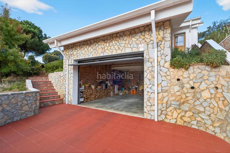 Foto b996dac8-90ea-409f-b870-a6dcb2610a2c. Maison avec cheminée chauffage parking dans Aiguaviva Parc Vidreres