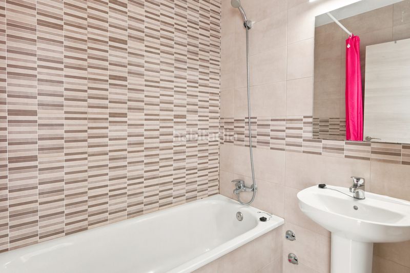 Foto 10ddd6f5-56c4-4f15-8c9c-be56be98f78a. Casa amb aparcament piscina a Santa Susanna