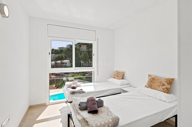 Foto 4e981bbc-d3ca-4e78-acd3-a718f942bccd. Casa amb aparcament piscina a Santa Susanna