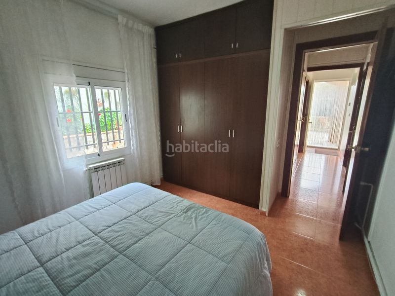 Foto eadb8867-c6e0-4e88-87d7-f824d111a45d. Casa amb xemeneia a Aiguaviva Parc Vidreres