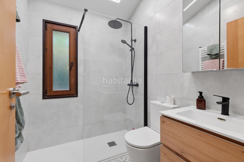 Foto a6b1b017-e649-4c8b-ac30-63c23f02c919. Casa amb xemeneia calefacció aparcament piscina a Vidreres