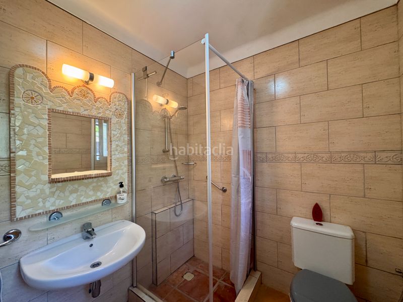 Foto 42507a8f-5689-4156-9c0b-332da90288e1. Casa amb xemeneia calefacció aparcament piscina a Lloret de Mar