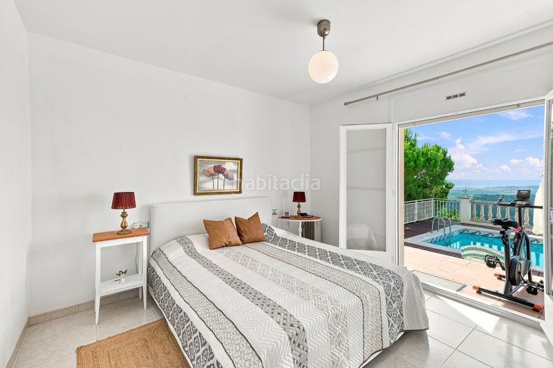 Foto 32594626-58f3-4603-8db1-9bb6fc000b94. Casa amb xemeneia aparcament piscina a Lloret Blau - La Creu de Lloret Lloret de Mar