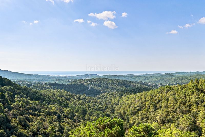 Foto 33c78ec3-d054-4ca8-bdd1-f766a21f5ce6. Casa amb xemeneia aparcament piscina a Lloret Blau - La Creu de Lloret Lloret de Mar