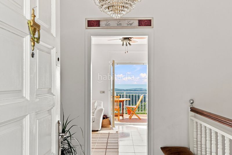 Foto 60aacd54-dd90-45d0-b913-02679e0cd30f. Casa amb xemeneia aparcament piscina a Lloret Blau - La Creu de Lloret Lloret de Mar