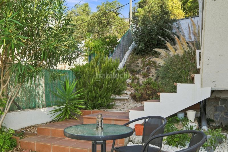 Foto e4252f40-a4e4-47c7-a3c0-bb45e889f1f7. Casa amb xemeneia aparcament piscina a Lloret Blau - La Creu de Lloret Lloret de Mar