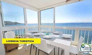 Piso en Puig Rom-Canyelles-Almadrava. Impresionante apartamento con vistas panorámicas al mar, reforma