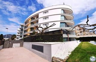 Etagenwohnung in Salatar. tico en 1 lnea con solrium, preciosas vistas y licencia turs