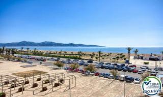 Appartamento in Muga - Gran Reserva - Badia. Acogedor apartamento con vistas al mar, a solo unos pasos de la