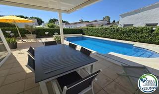Haus in Carlit - Montseny. Casa de una sola planta con licencia t.  sector montseny