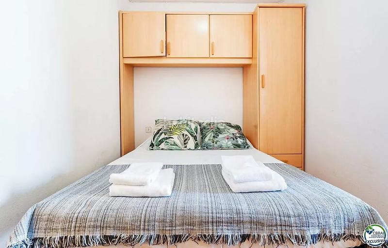 Foto 88b55b22-edba-4867-91cc-783c97c3c8c1. Estudio  en planta 17 con terraza y espectaculares vistas al mar , costa brava en Empuriabrava