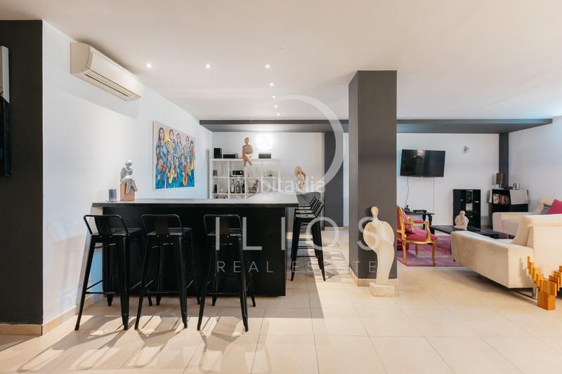 Foto d2d6729b-2516-4e6f-be5c-ccb6bdeea94a. Casa aparellada amb xemeneia calefacció aparcament piscina a Bétera