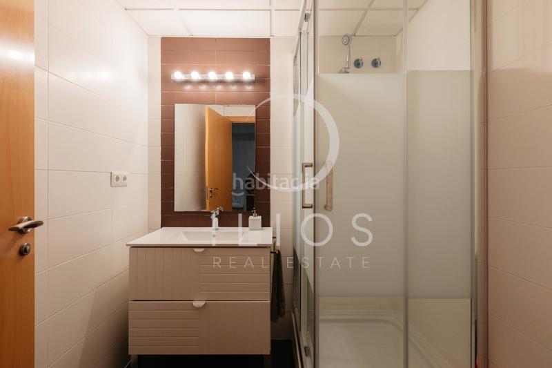 Foto fbb93d08-80e4-4a2d-a4bf-5b7e281fad6a. Casa aparellada amb xemeneia calefacció aparcament piscina a Bétera