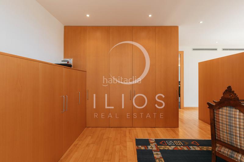 Foto c9266af9-2ffb-4881-8975-ef5a87f66420. Chalet exclusiva villa en venta con diseño contemporáneo y máxima privacidad en Godella