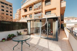 Pis  Carrer del duc de mandas. Excelente vivienda con terraza junto al estadio del levante