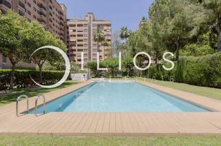 Pis  Carrer del pintor maella. Magnfica vivienda con vistas a la ciudad de artes y ciencias