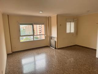 Affitto Appartamento  Carrer de fuencaliente