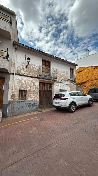 Foto 35be57ff-71be-422d-9b55-407dfd46f642. Casa pareada en calle ramón y cajal 3 en Yátova