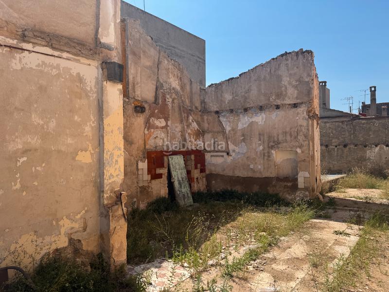 Foto c4057f8d-1b3f-404b-b500-d435761029de. Casa pareada en calle ramón y cajal 3 en Yátova