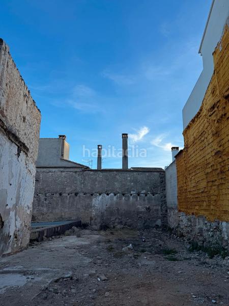 Foto f7e8f7b7-362d-4d8e-8a01-242b383cb94b. Casa pareada en calle ramón y cajal 3 en Yátova