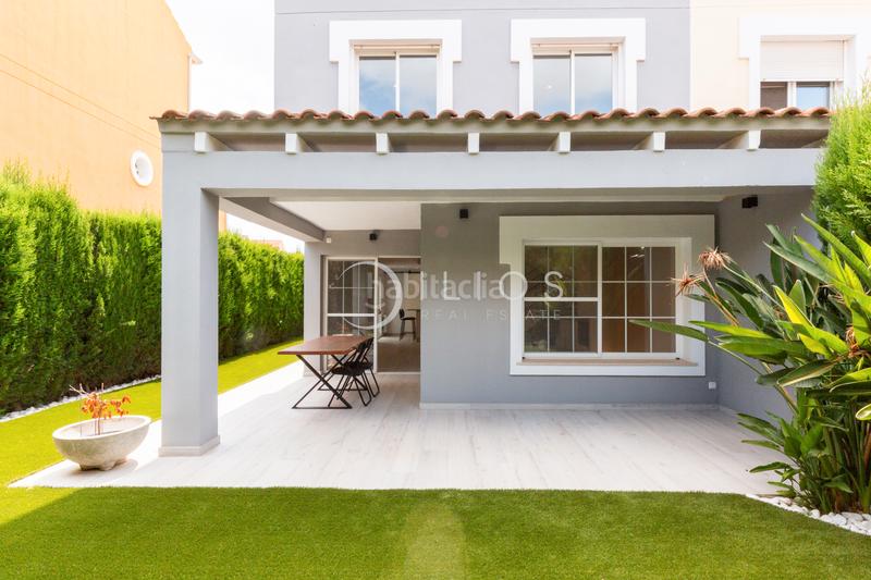 Foto ad02b2cb-0e71-4caa-9234-2c5cb477b5cf. Casa aparellada amb xemeneia calefacció aparcament piscina a Bétera