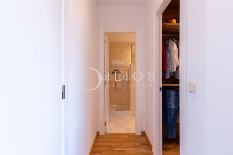 Foto 1893a0fb-9a31-4cbc-98bb-8815b0854791. Casa con camino riscaldamento parcheggio in Casas Verdes - Ermita Godella