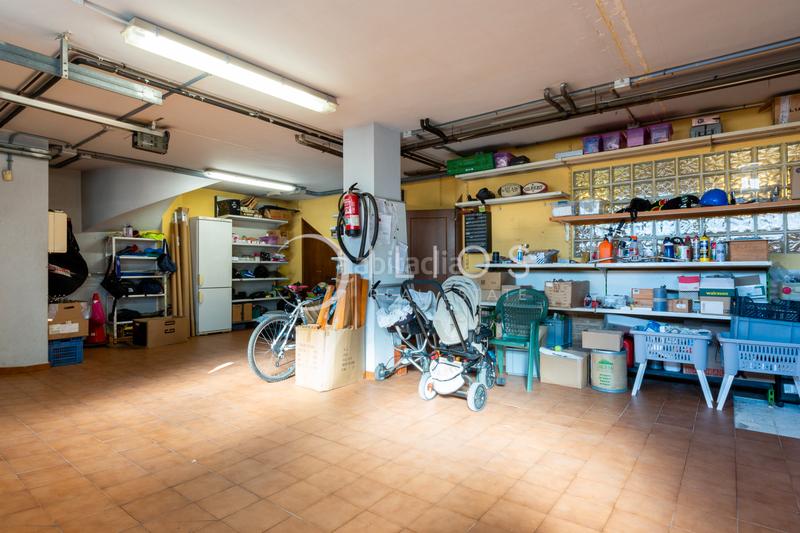 Foto dbce7dfe-f51a-4e0a-9173-bd08f2f46e19. Casa con camino riscaldamento parcheggio in Casas Verdes - Ermita Godella