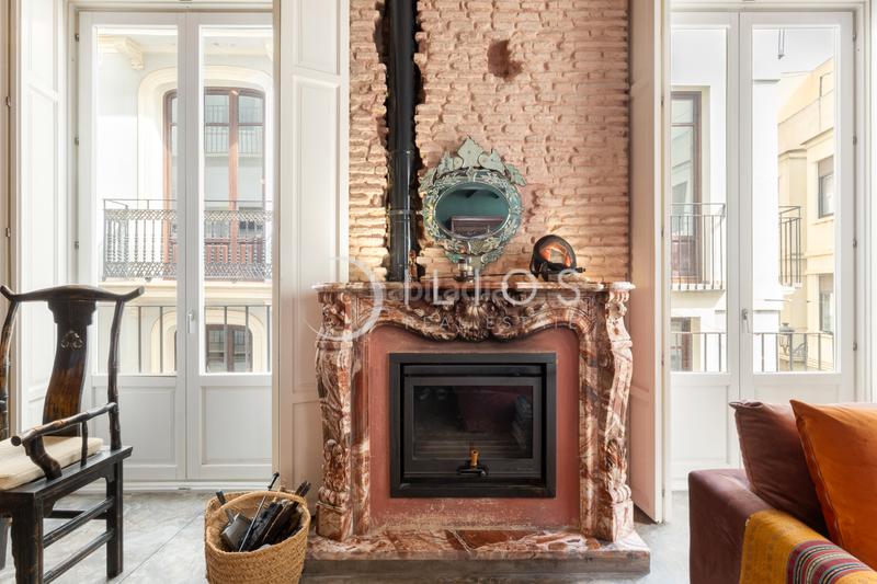 Foto 64b31c96-b4a6-4678-b8cb-21581fe76fa7. Flat with fireplace heating in La Seu Valencia
