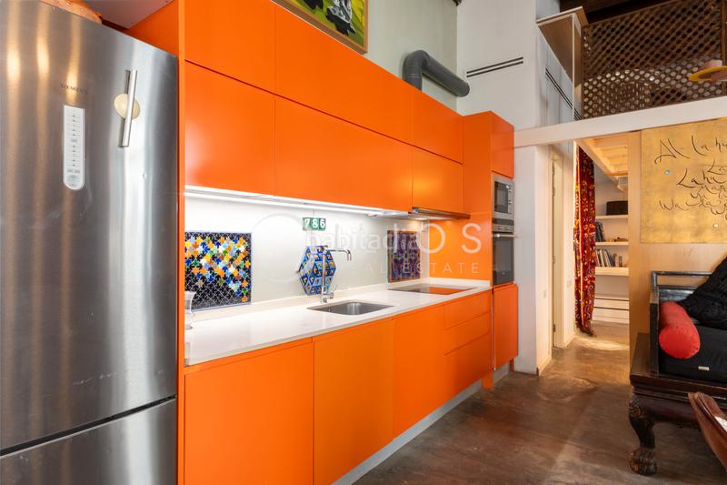 Foto 7e826350-df4f-4cb4-9ab3-caba92c42a15. Flat with fireplace heating in La Seu Valencia