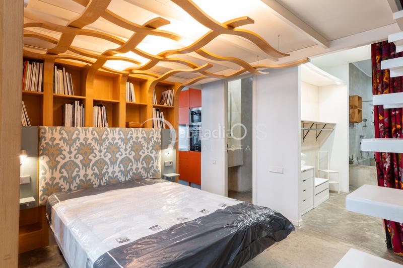 Foto eca75609-e50c-46a2-9329-04c8625055b4. Flat with fireplace heating in La Seu Valencia