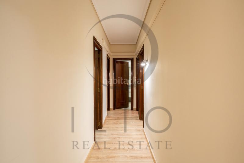 Foto 42ff3198-a704-4500-9b04-ee1908118c7a. Miete etagenwohnung mit heizung in Gran Via Valencia