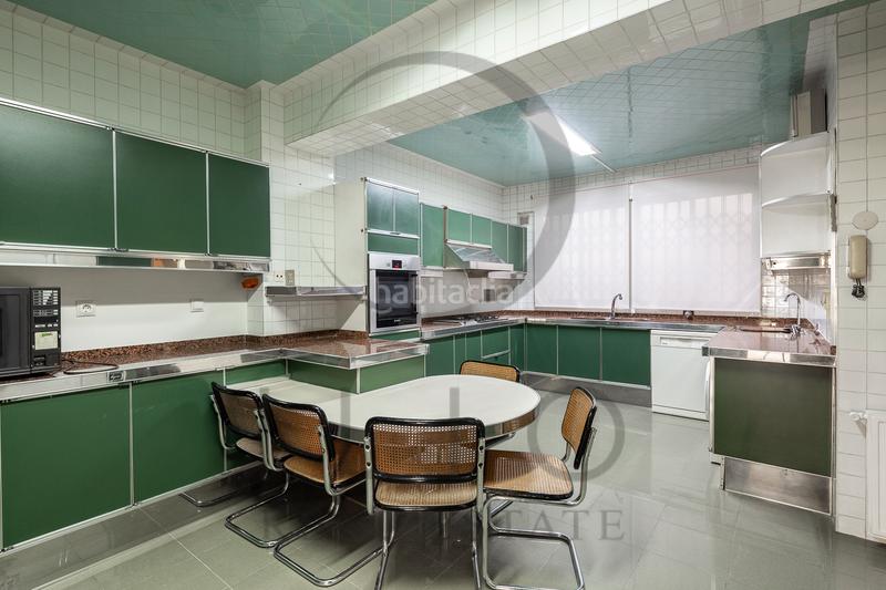 Foto cd160b13-77a2-40b7-9cf8-c3508fe665f2. Miete etagenwohnung mit heizung in Gran Via Valencia