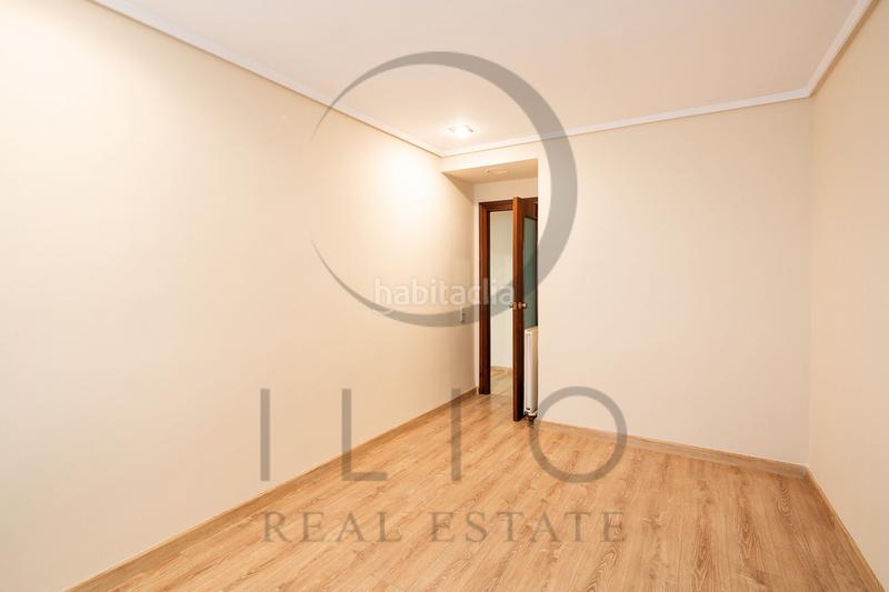 Foto e293a7df-b806-4180-84c5-589fb51a9b60. Miete etagenwohnung mit heizung in Gran Via Valencia