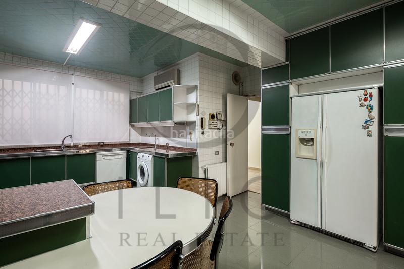 Foto 36f05f62-5aa1-481c-af4d-79183dbec5a8. Rent flat with heating in Gran Via Valencia