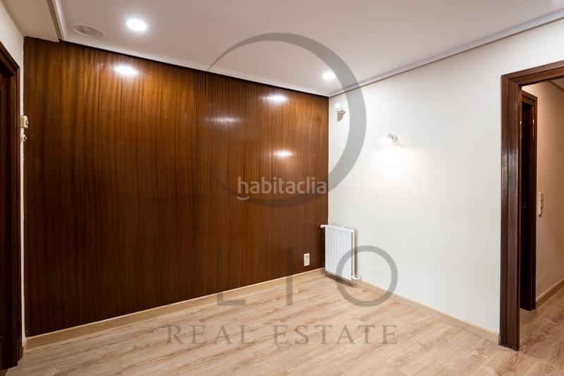 Foto 8a01a40a-974a-4b35-941d-10894e3343be. Rent flat with heating in Gran Via Valencia