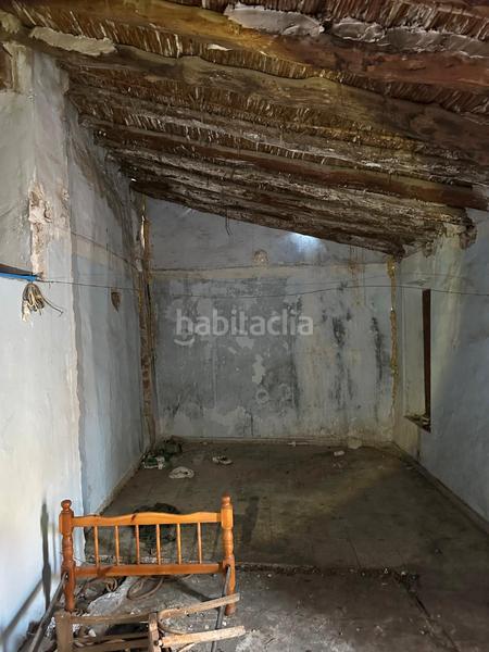 Foto 36f5a62e-e4bb-4d4a-b877-d0a74bdc14bc. Casa a calle ramón y cajal 3 a Yátova