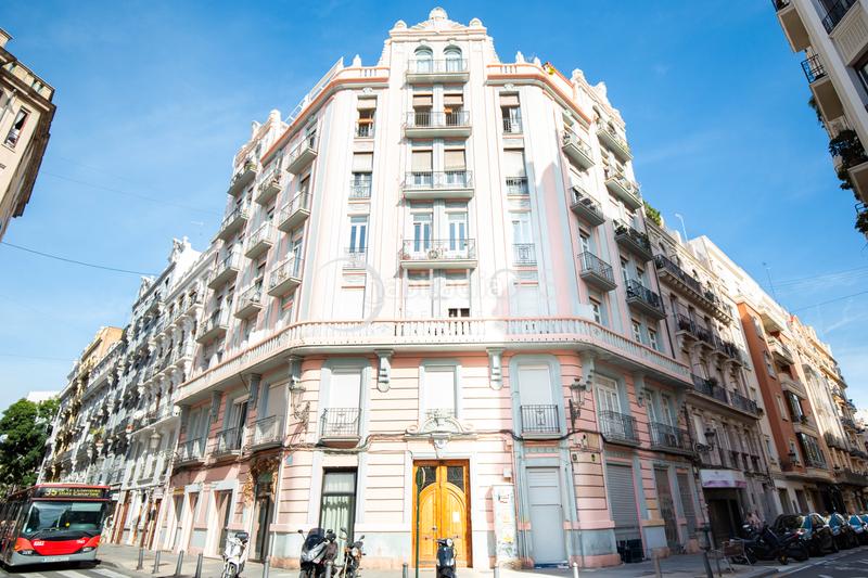 Foto 84058102-a876-4d20-b543-e03fc745de07. Miete etagenwohnung mit heizung in Russafa Valencia