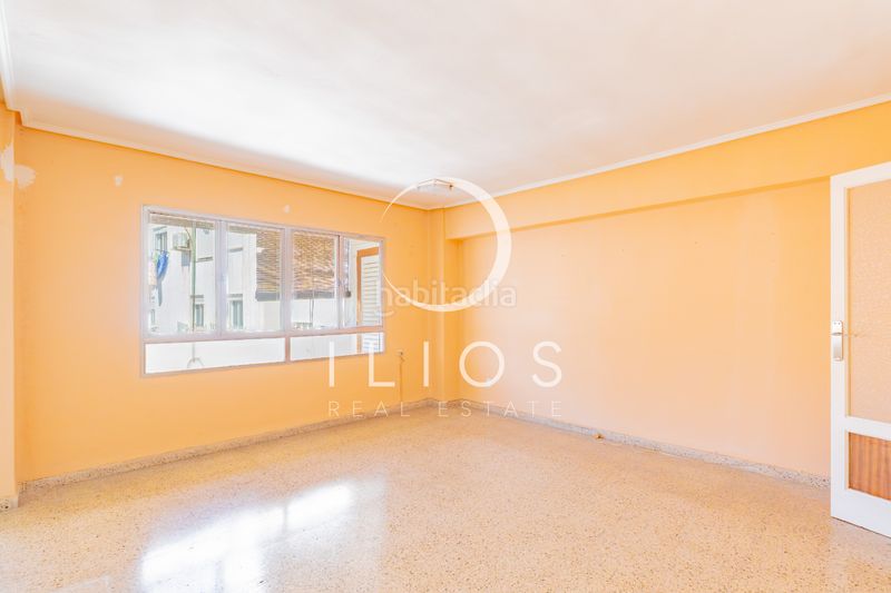 Foto 1056377c-5fb1-4514-8f45-1257faefe391. Pis a Morvedre Valencia