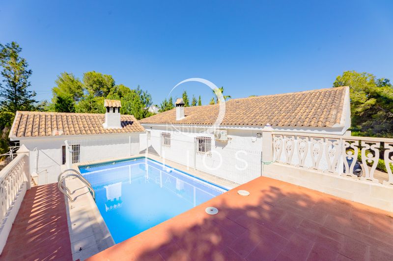 Foto 42dda3ee-8618-4f9b-a28b-409e2996bfd1. Xalet amb aparcament piscina a Vilamarxant