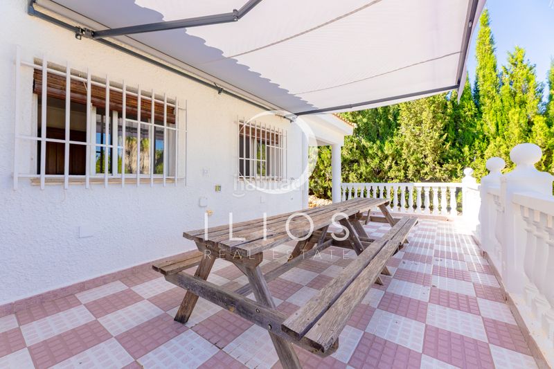 Foto 78289a1d-6595-4e7a-9a57-ae8481f44a8b. Xalet amb aparcament piscina a Vilamarxant