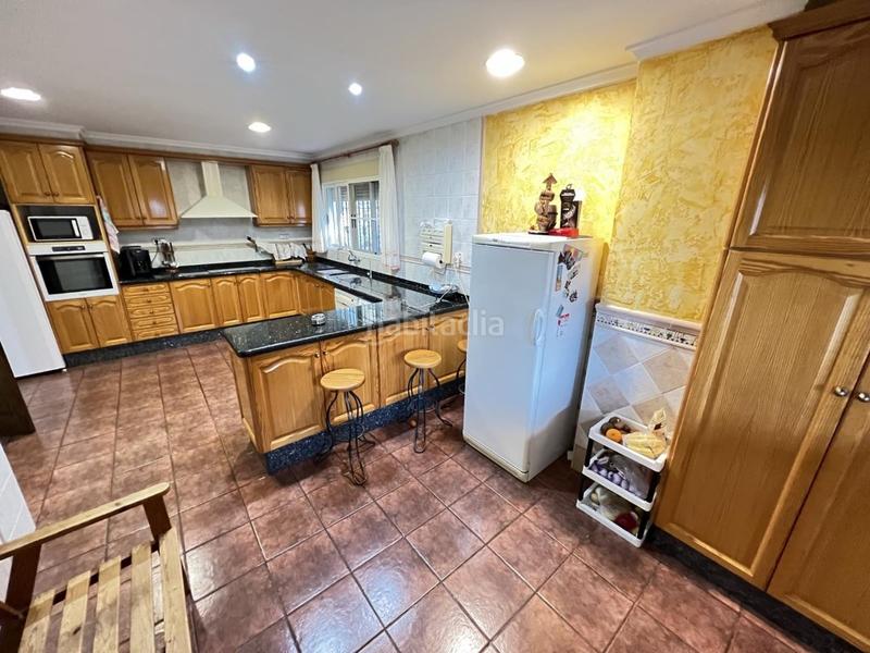 Foto dcc92243-91ae-4903-94a9-2f46b57239ff. Xalet amb calefacció aparcament piscina a Urbanitzacions i Pedanies Nord Alzira