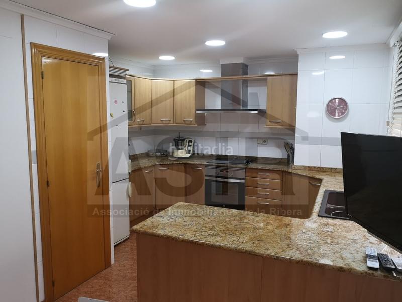 Foto 87a29ff4-ceeb-4ed0-b9b6-472260cbf910. Haus mit parking in Sants Patrons Alzira