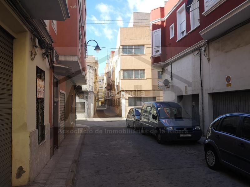 Foto d0a99efd-576d-4808-a4a7-ae53fc5b80af. Haus mit parking in Sants Patrons Alzira