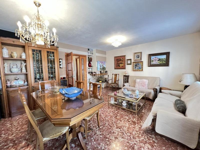 Foto bd45c3de-8427-4666-bf12-c915c2f7f484. Casa con riscaldamento parcheggio in Alquenència - Venècia Alzira