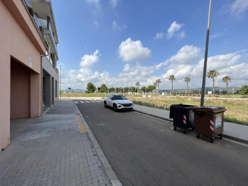 Foto 0d6eb5c8-6fd0-4ec5-8a89-81a1859ba4d1. Local comercial a Alberic